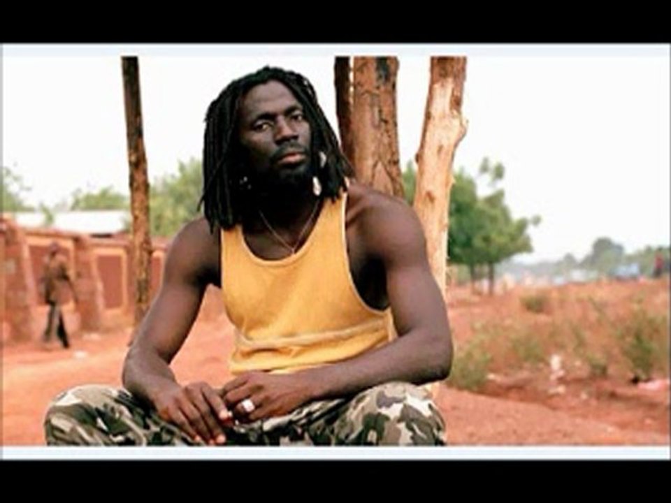 Les Grandes Gueules : -Réception manquée de Tiken Jah Fakoly par Alpha Condé (Malick Kébé). -Mamadou Oury Ditinn Diallo, secrétaire général du PUD, s'explique sur les manifestations annoncées