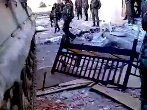 فري برس مسرب هام وخطير الحقد الدفين لكتائب الاسد وكيف يتعاملون مع القتلى Syria