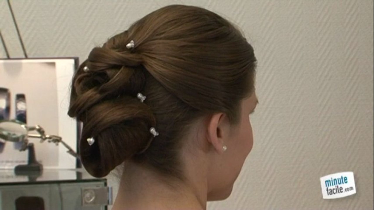 Chignon de mariage : les accessoires indispensables