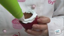 Cupcakes : glaçage à la poche à douille