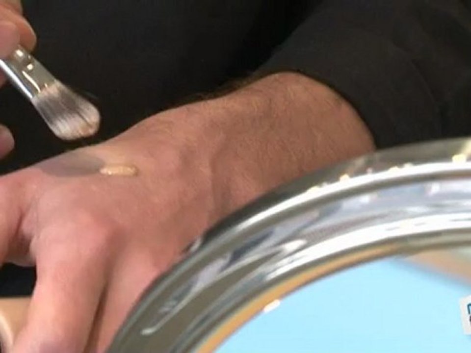 Beauté mode : Fond de teint : Choisir la texture adaptée