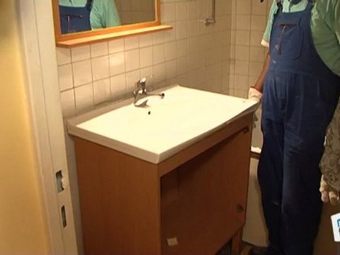 Déco Brico Jardinage : Enlever un meuble vasque