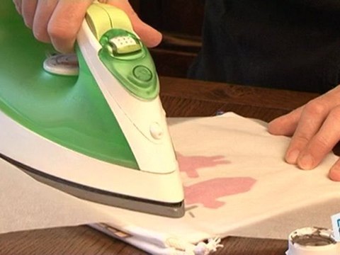 Sports Loisirs : Peindre un cadeau de naissance en jersey