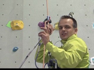 Sports Loisirs : Remonter sur une corde fixe avec des autobloquants