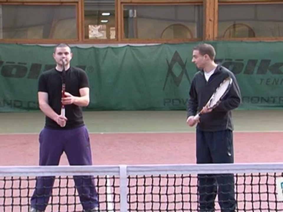 Sports Loisirs : Tennis : réaliser une volée