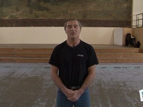 Sports Loisirs : Krav maga : se défendre contre un collier de côté