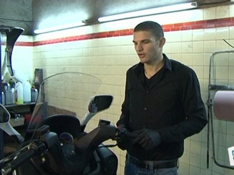 High-tech Auto : Scooter : contrôler les niveaux de liquide