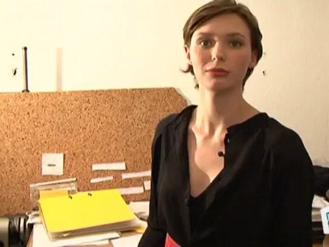 Beauté mode : Porter un pull et bien l'accessoiriser