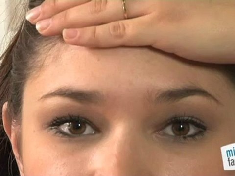 Beauté mode : Prévenir les rides par la gymnastique préventive