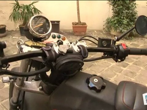 High-tech Auto : Vérifier la partie cycle de sa moto