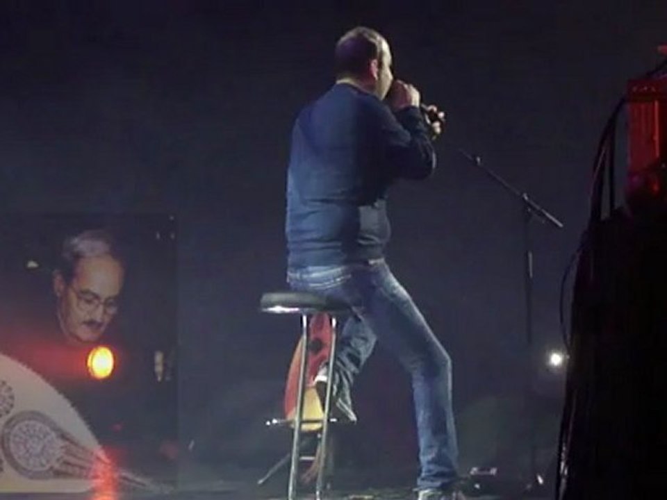 Mohamed ALLAOUA - Sligh i yemma (Hommage à Cherif KHEDDAM) [ Live Zénith de Paris 2012 ]