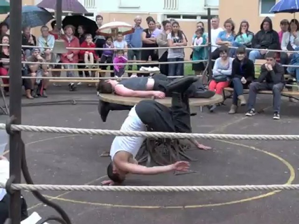 MAIMORABLES 12 - Tango Sumo, Premier Round - représentation du lundi 7 mai à Bayonne, Habas-la-Plaine