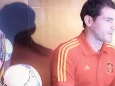 Deportes / Fútbol; Selección Española, Casillas: Puyol es una baja importante y delicada