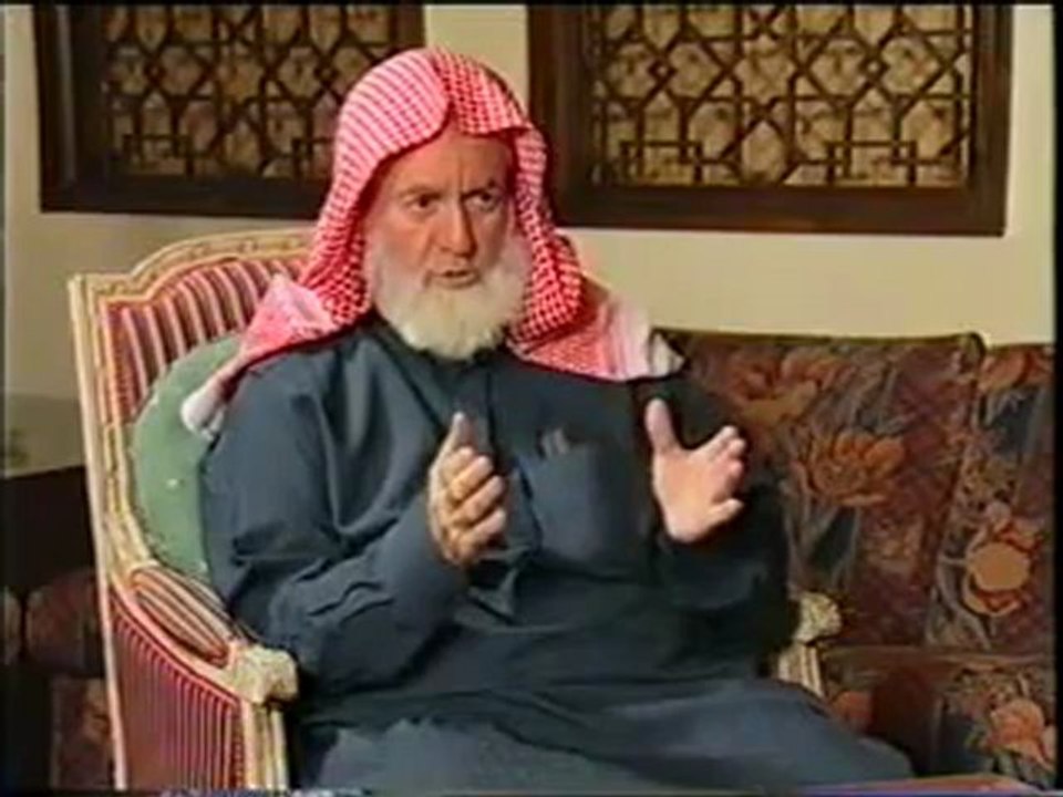 حديث الذكريات مع د. محمود شاكر - YouTube