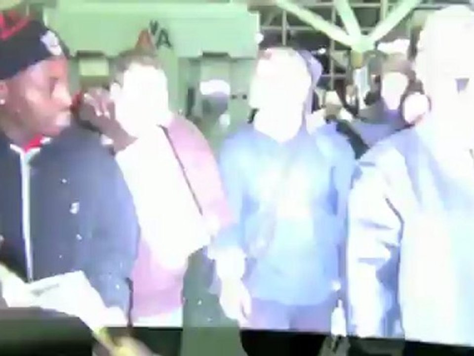 Rihanna Hospitalized After Met Gala Party