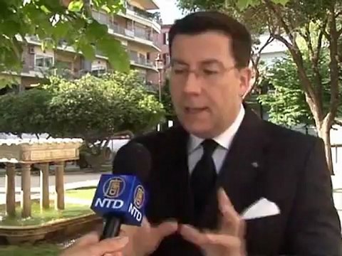 Обманутые пенсионеры вышли на улицы Рима