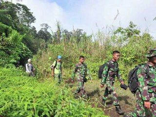 Hallan avión sin sobrevivientes
