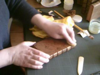 nettoyer un livre ancien