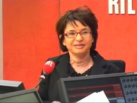 Faut-il interdire le tabac aux terrasses des cafés ? Le Débat avec le Dr Martine Perez, auteur de Interdire le tabac, l'urgence