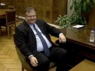 Party leaders meet for coalition push