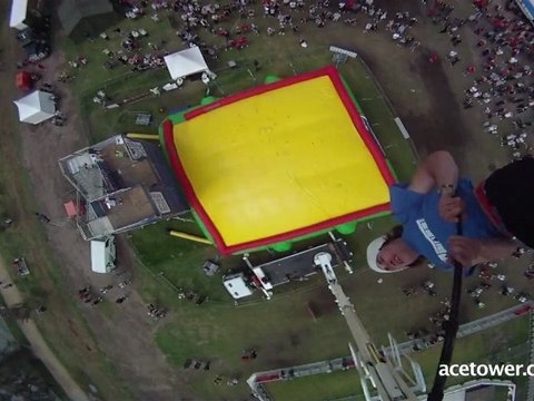 BagJump : Saut de 30 mètres dans le vide