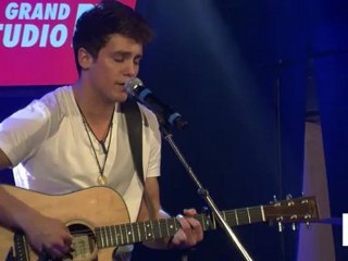 Bastian Baker - Hallelujah en live dans le Grand Studio RTL