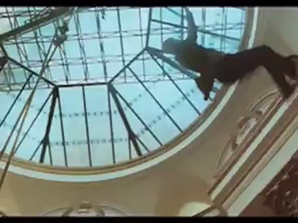 Quantum of Solace - Trailer
