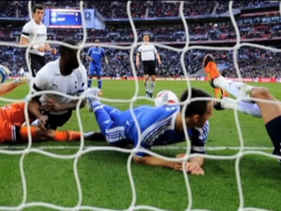 Torlinien-Technologie: Hawk-Eye oder Tor-Schiedsrichter