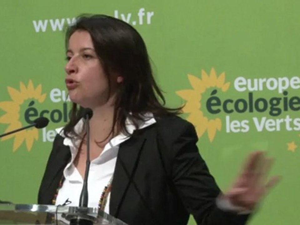 Cécile Duflot - 8 Mai 2012 - presse - Ordinateur