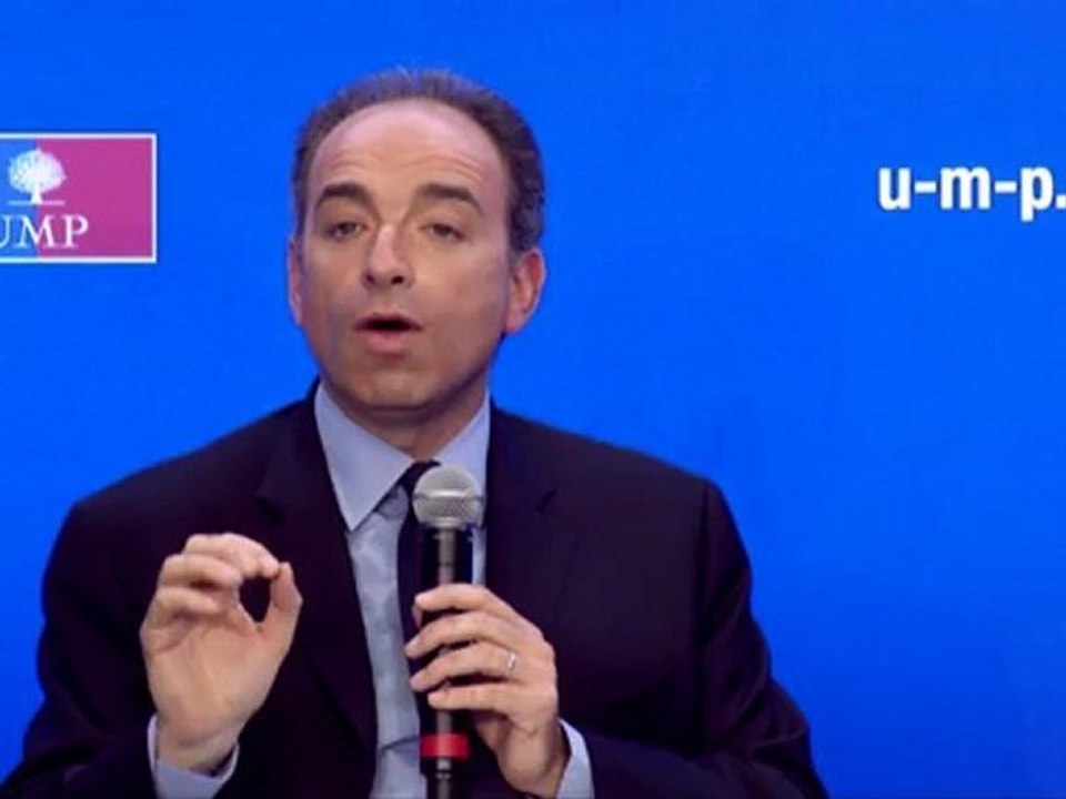 UMP - J-F Copé à propos de la vision de F. Hollande sur la croissance