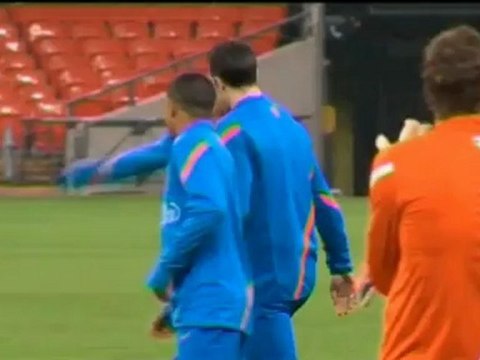 Euro 2012 - Van Der Sar : Je garderais un œil sur Robin Van Persie