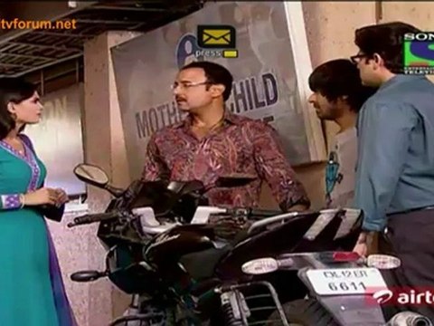 Parvarish Kuch Khatti Kuch Meethi - 11th May Video Pt1