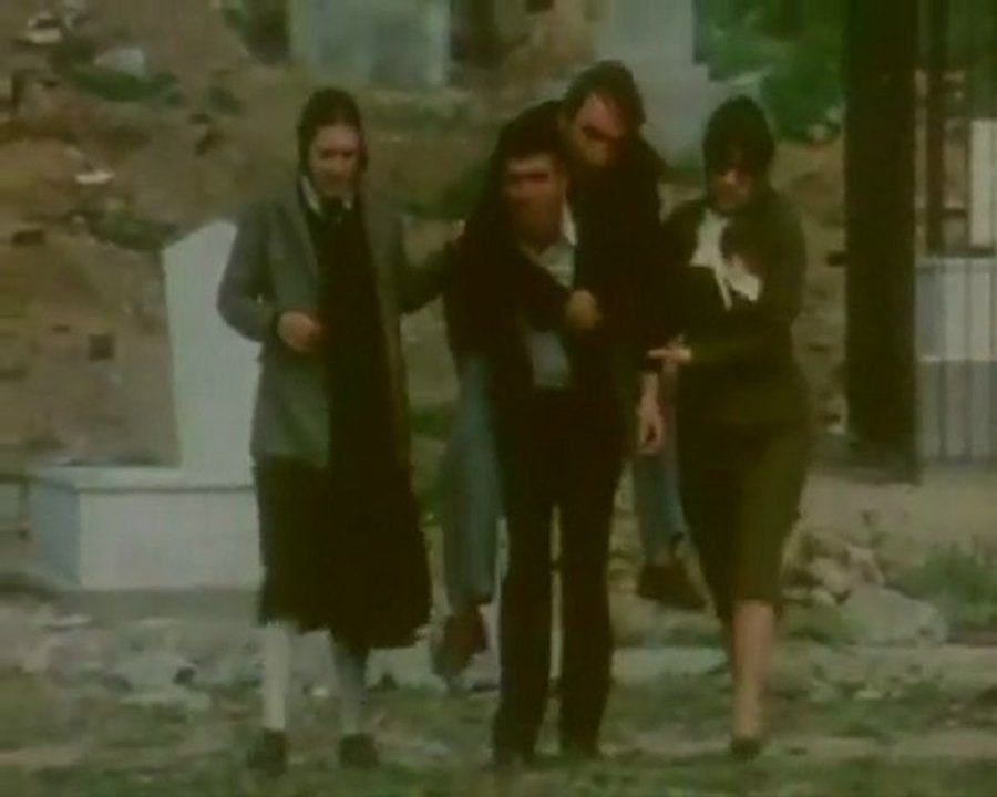 İlkay Akkaya -  bu kadar parayı sana kim verdi - G.kızılırmak -hazırlayan Serbülent öztürk