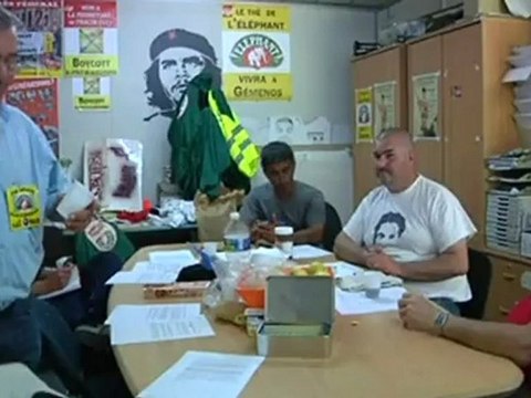 Fralib: les salariés réoccupent l'usine de Gémenos