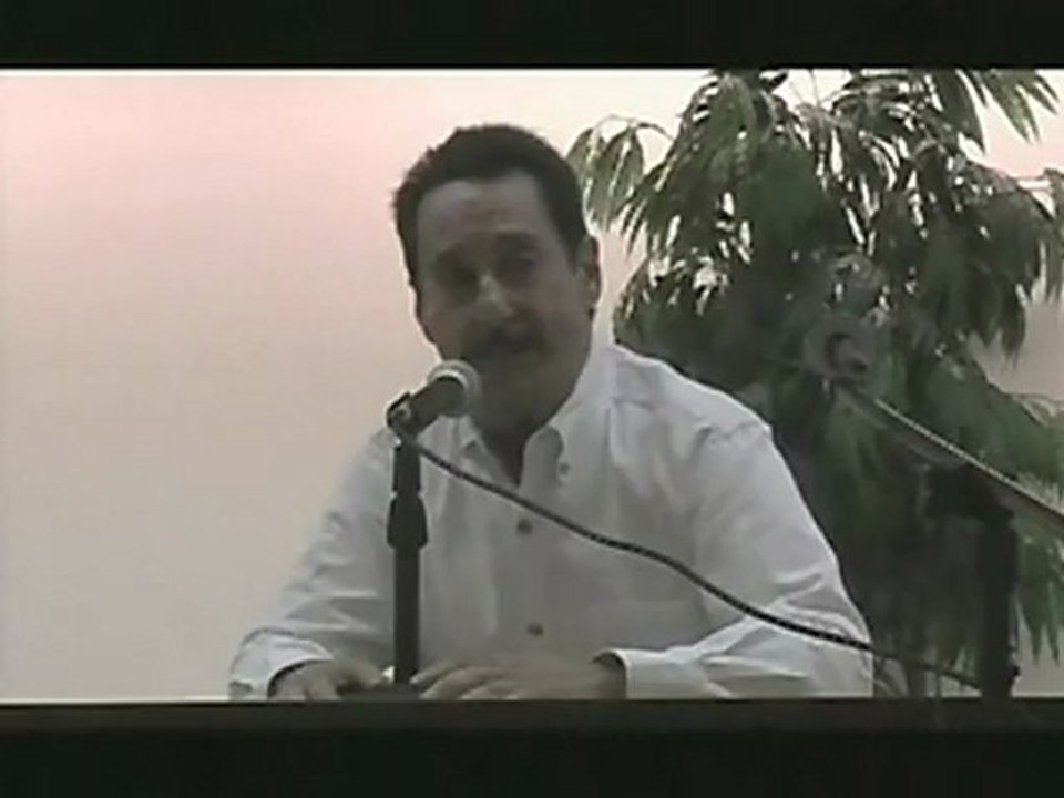 Transformers: The Animated Movie - Ultimate Edition - DVD extra - Q+A with voice of Optimus Prime Peter Cullen (extract)