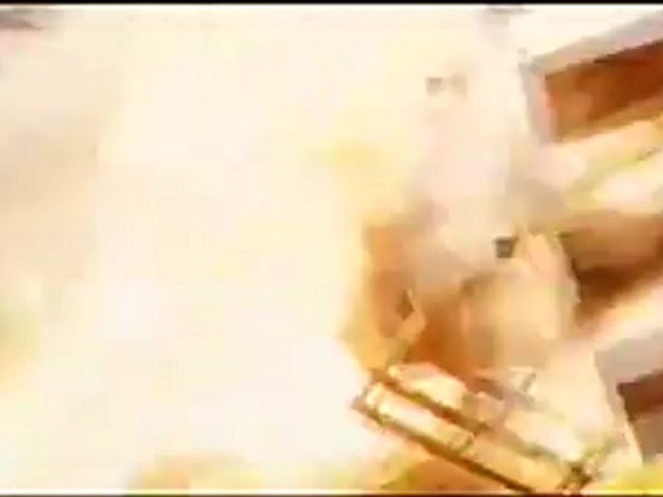 Fantastic Four: Rise of The Silver Surfer - Clip - Sue meets the Silver Surfer