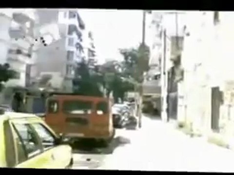 فري برس اللاذقية الصليبة قدوم عناصر الشرطة العسكرية لمساعدة الشبيحة في اقتحام المنطقة 11 5 2012 Latakia