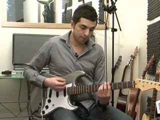 Sports Loisirs : Guitare : jouer en rythme