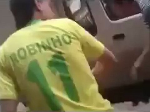 فري برس حلب بستان القصر اطلاق رصاص على المتظاهرين 11 5 2012 Aleppo