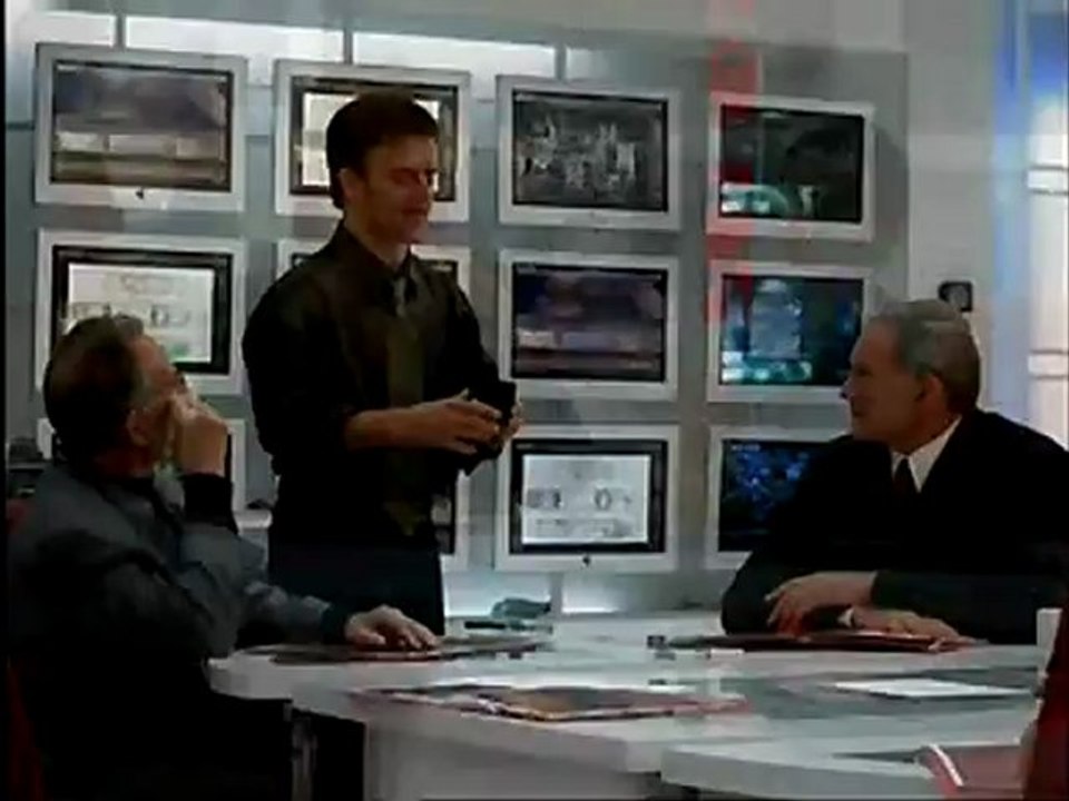 Alias Season 4 - Clip - How do we crack it?