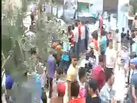 فري برس حماه المحتلة طريق حلب التوحيد لبيك لبيك يالله 2012 5 11 Hama