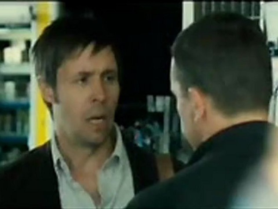 The Bourne Ultimatum - Clip - Bourne meets Ross