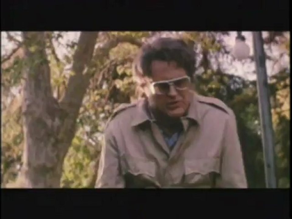 Bubba Ho-Tep - Clip - Elvis and his walker