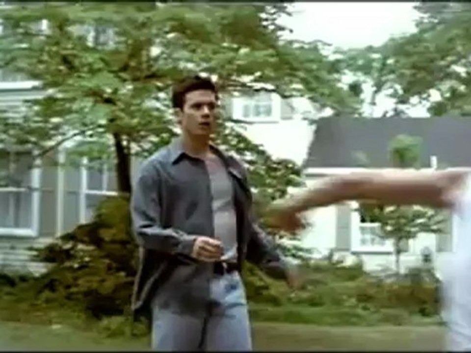 Bande Annonce - Souviens-toi l'été dernier.