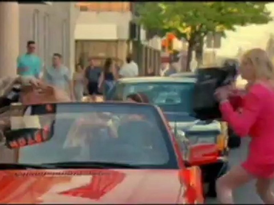 White Chicks - Clip - Purse Snatcher