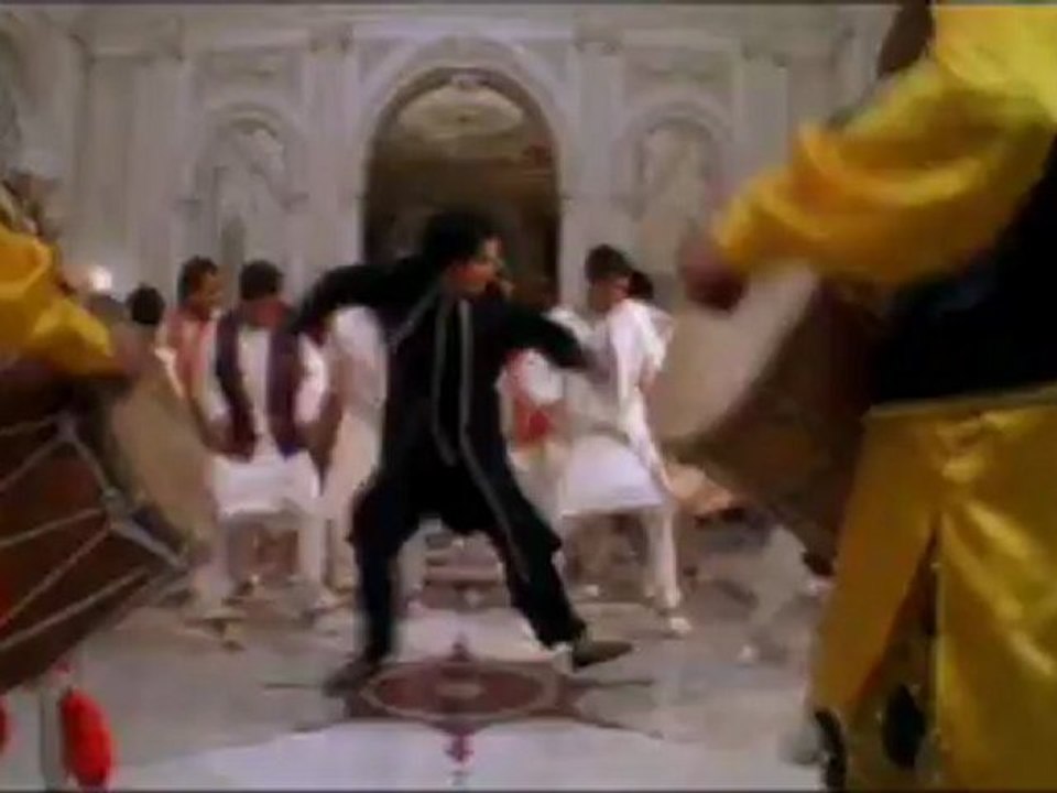 Bride & Prejudice - Clip - Balraj Dances