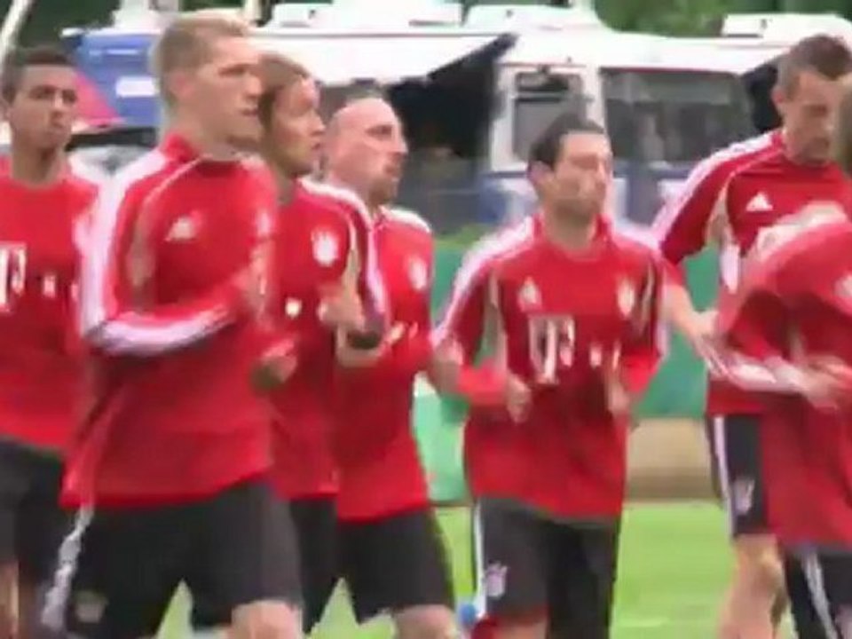 Völler, Maier und Co. beim Benefizspiel in Rosenheim