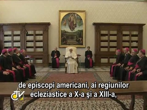 Benedict al XVI-lea: Prioritatea este de a educa tinerii la credinţă