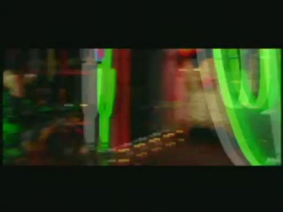 Looney Tunes: Back In Action - Clip - Don't lose that card!