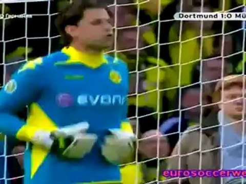 Gomez wins Penalty and Robben Converts against Borussia Dortmund